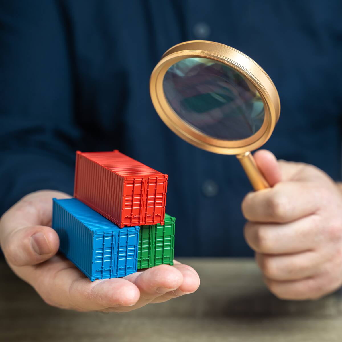 Policía Fiscal y Aduanera incautó mercancía ilegal en el centro de Barranquilla