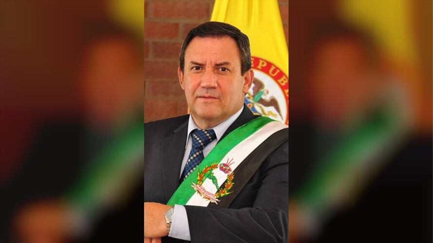 Se habría suicidado con su arma de dotación un patrullero de la Policía adscrito al esquema de protección del representante a la Cámara por el Putumayo, Jimmy Díaz Burbano (foto). Foto: Congreso Visible