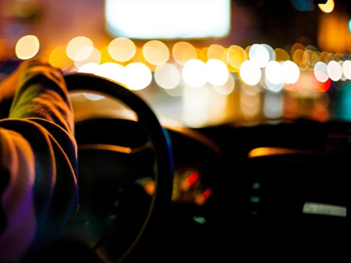 A la cárcel conductor de taxi que chocó contra dos motocicletas y dejó una persona muerta