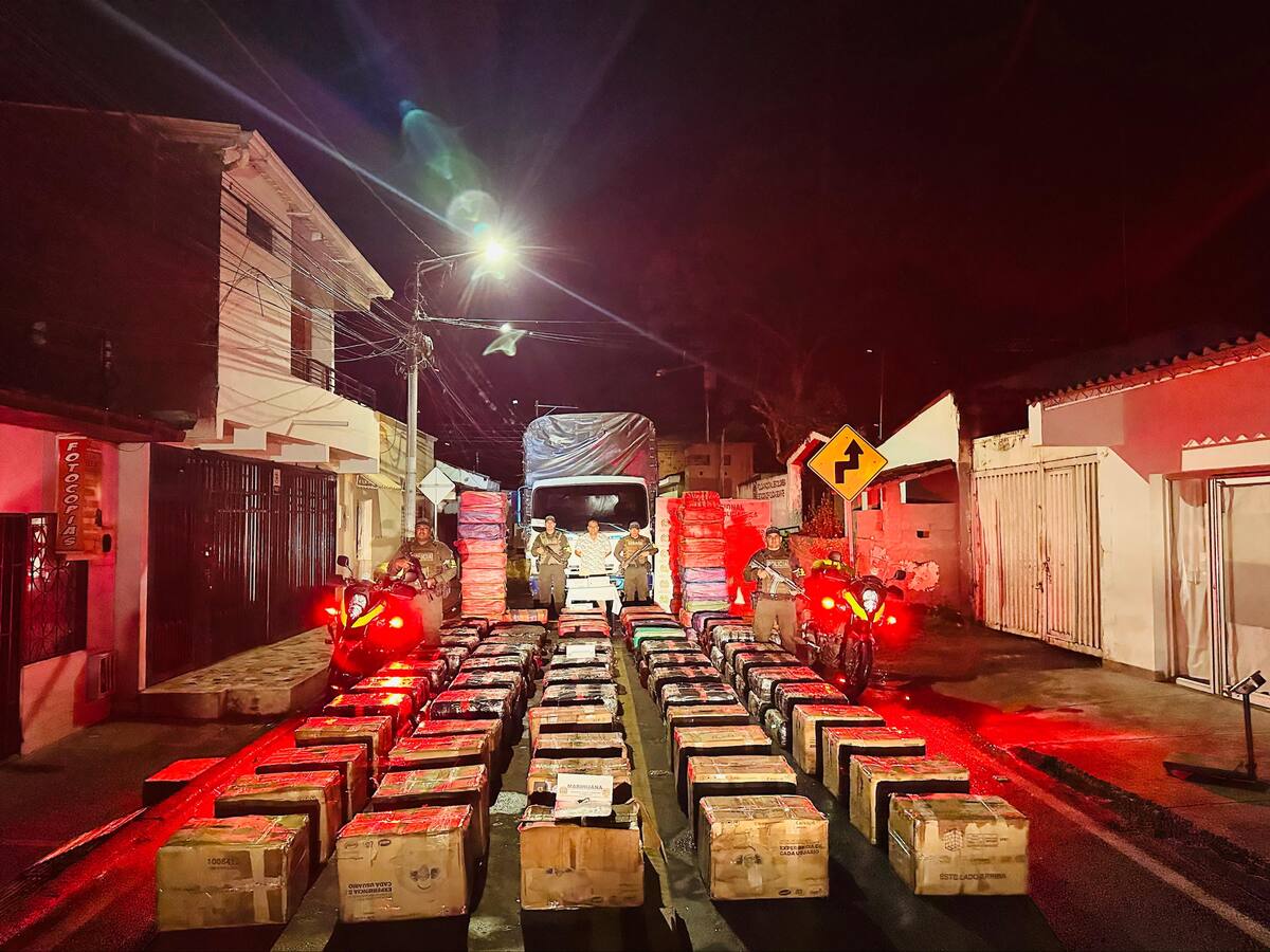 Incautan más de 4 toneladas de marihuana en ruta al Caribe