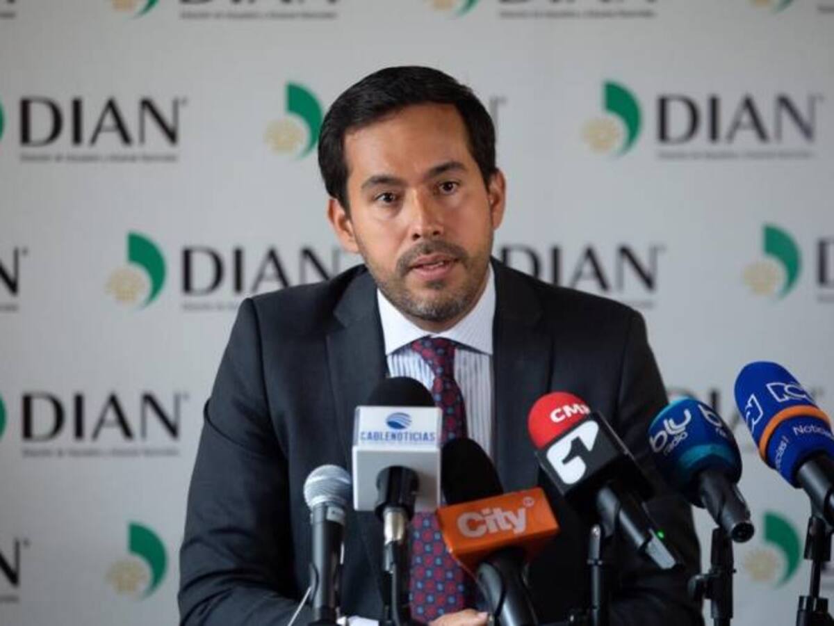 Director de la Dian responde a presuntas inconsistencias en su declaración