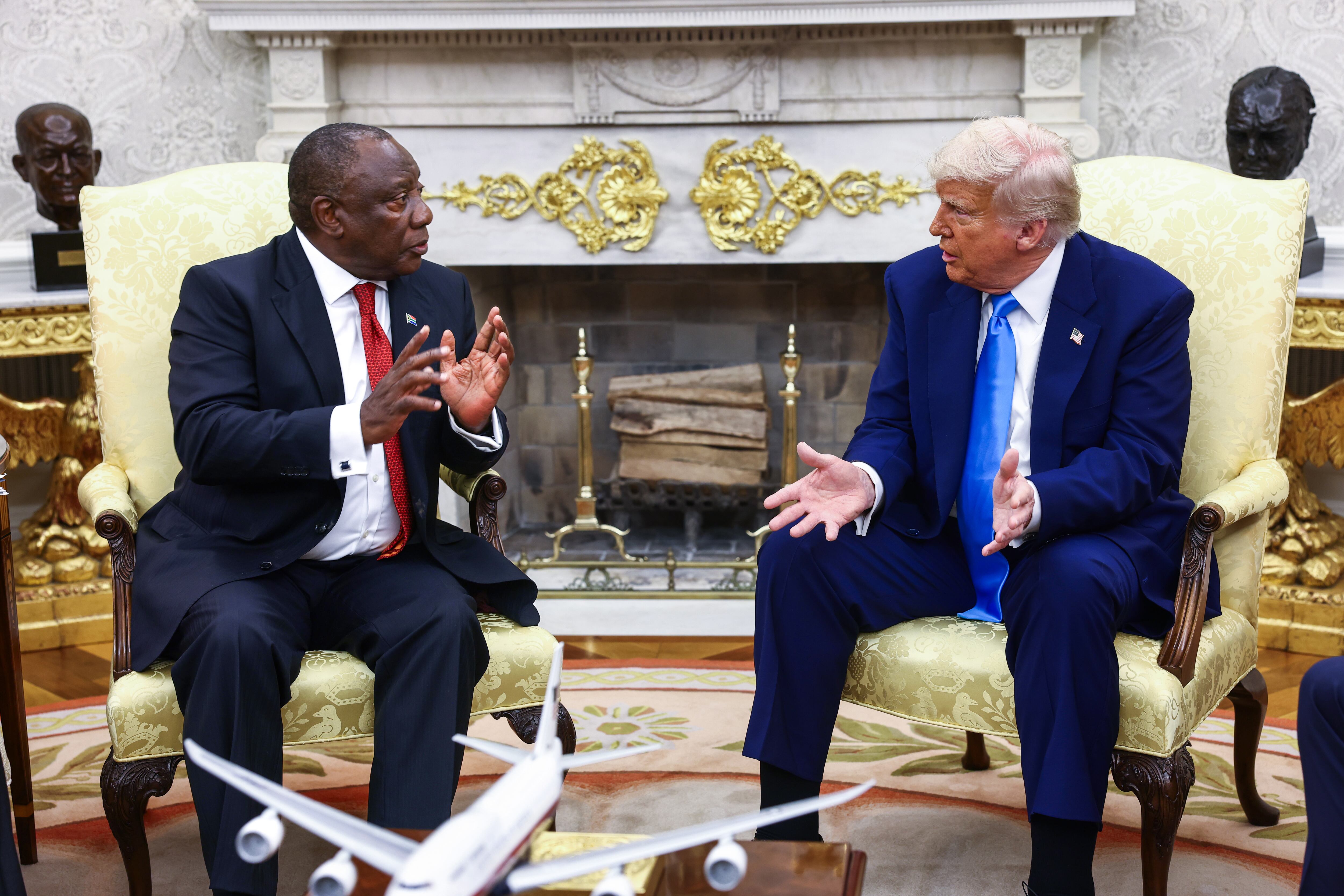 President Donald Trump y Cyril Ramaphosa. Foto: EFE/EPA/JIM LO SCALZO / POOL