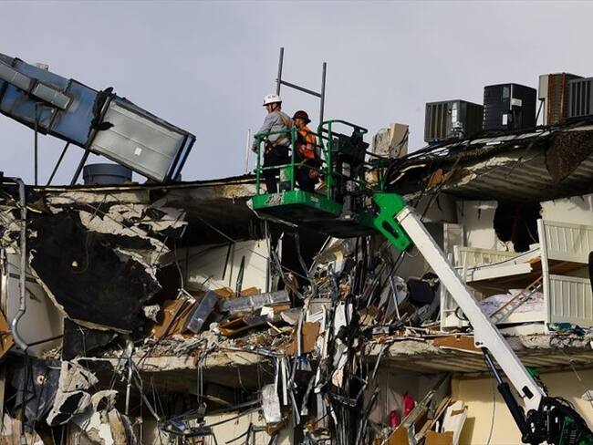 Los muertos por el derrumbe del edificio pueden aumentar: comisionada de Surfside