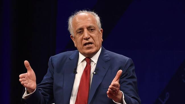 El pacto fue firmado por el representante especial de Estados Unidos para la paz, Zalmay Khalilzad, y el líder talibán, mulá Abdul Ghani Baradar.. Foto: Getty Images