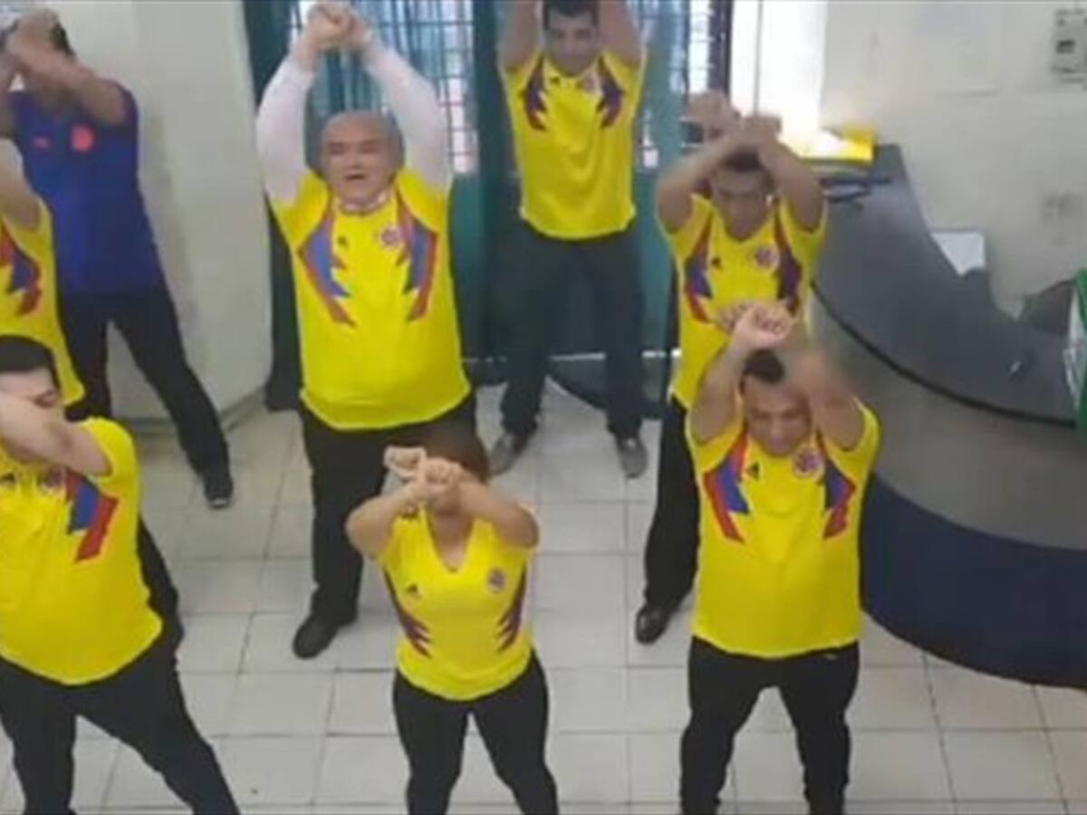 El notario que lidera baile en Notaría de Bucaramanga