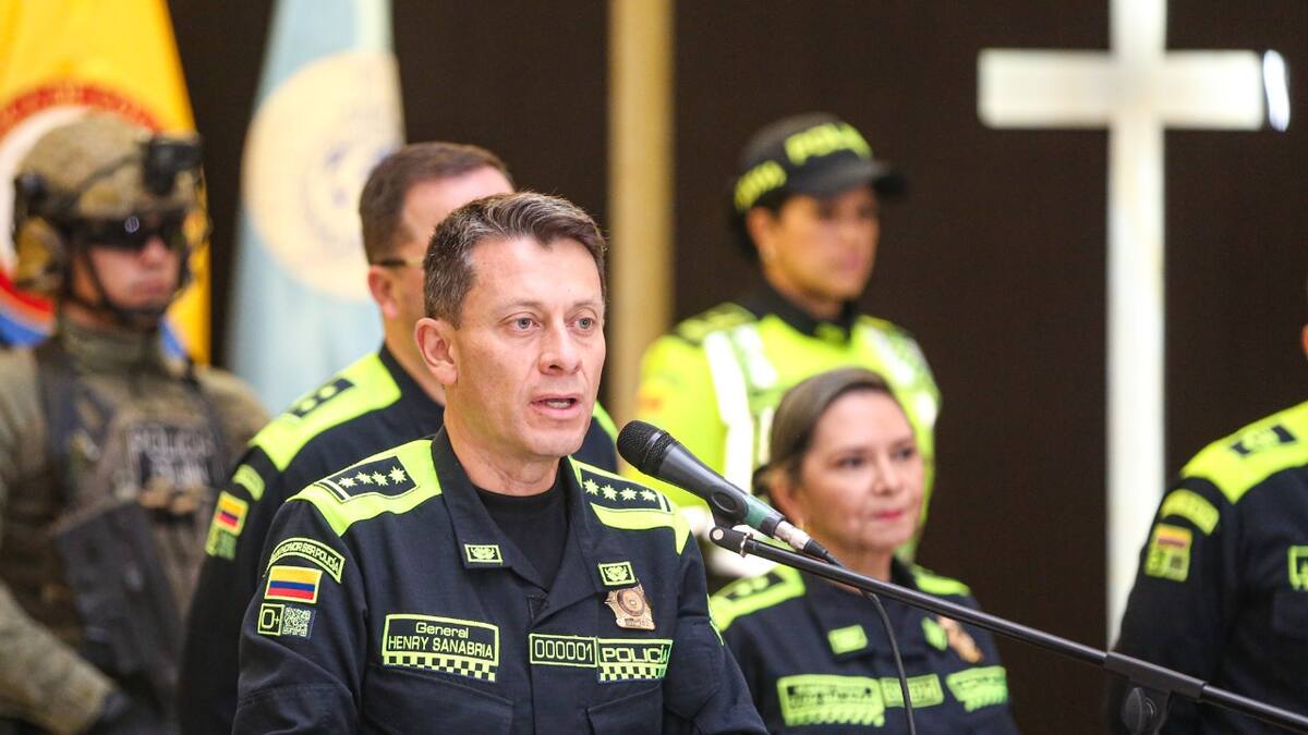 MinDefensa “verificará” declaraciones del general Sanabria contra comunidad LGBTI