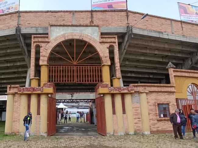 Con la Ley Antitaurina, la plaza de toros 'César Rincón' de Duitama (Boyacá) se convertirá en escenario cultural y deportivo / Foto: W Radio.