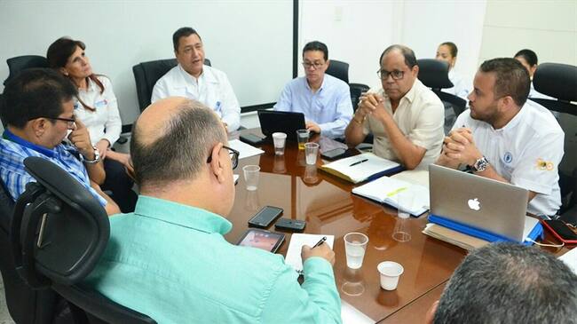 A la reunión asistieron representantes de las EPS Comparta, Salud Vida, Comfacor, Mutual Ser, Nueva EPS, Cajacopi, Coosalud y Salud Total. Foto: Lizbeth Rodríguez (W Radio)
