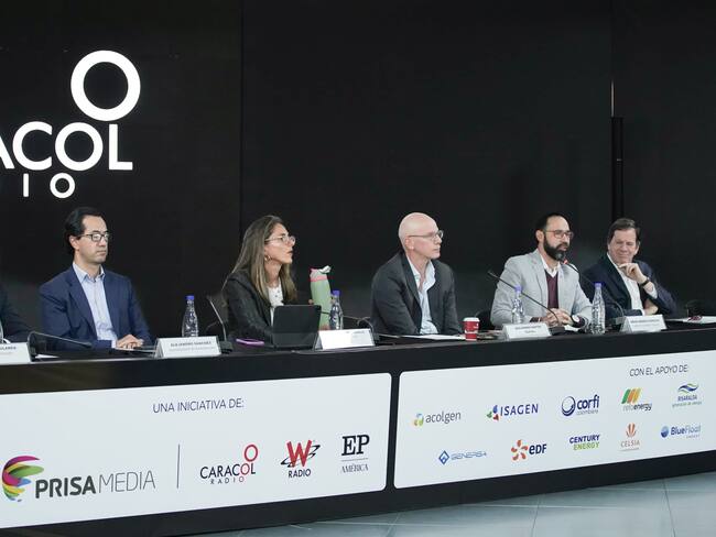 Para los panelistas, hablar de energía es hablar de bienestar social y económico. | Foto: Prisa Media