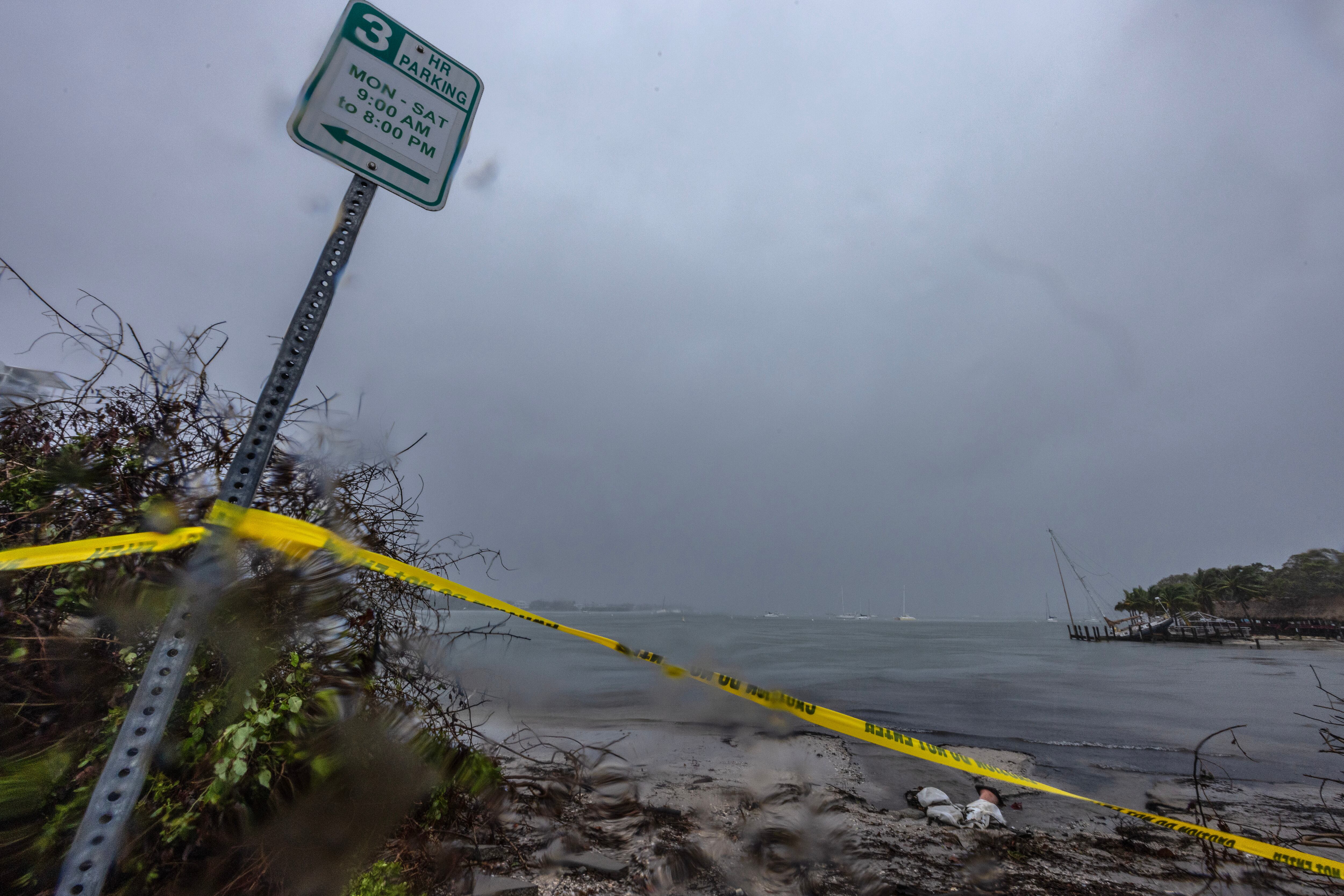 Huracán Milton. EFE/EPA/CRISTOBAL HERRERA-ULASHKEVICH