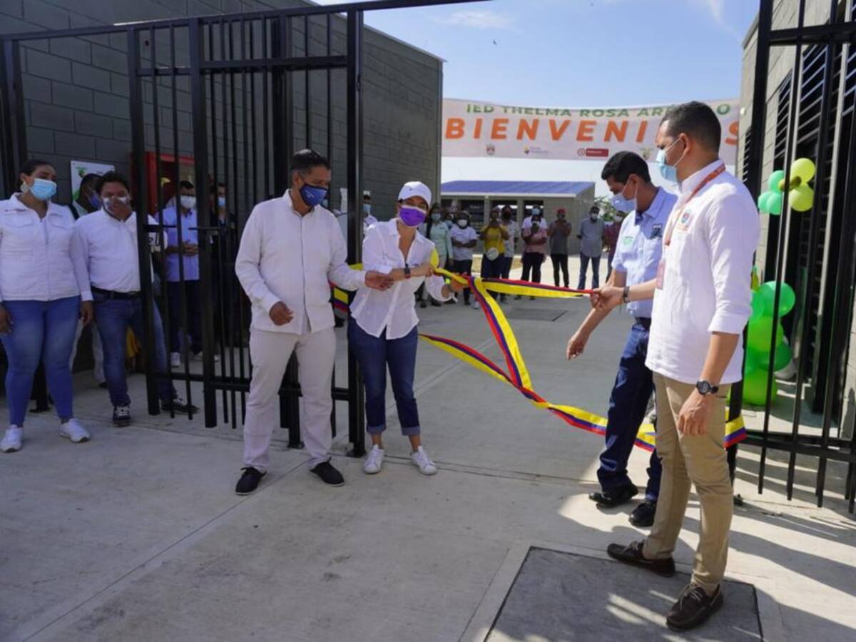 Estudiantes de Zona Bananera, Magdalena, recibieron megacolegio del Fondo de Adaptación