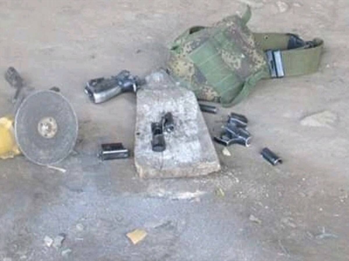 Comunidades indígenas destruyen arma de un militar en Cauca
