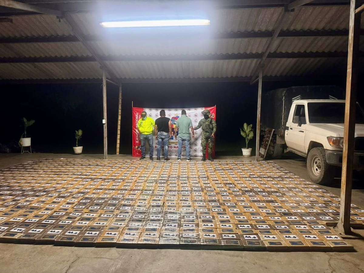Golpe a las disidencias en Cauca con la incautación de más de una tonelada de clorhidrato de cocaína