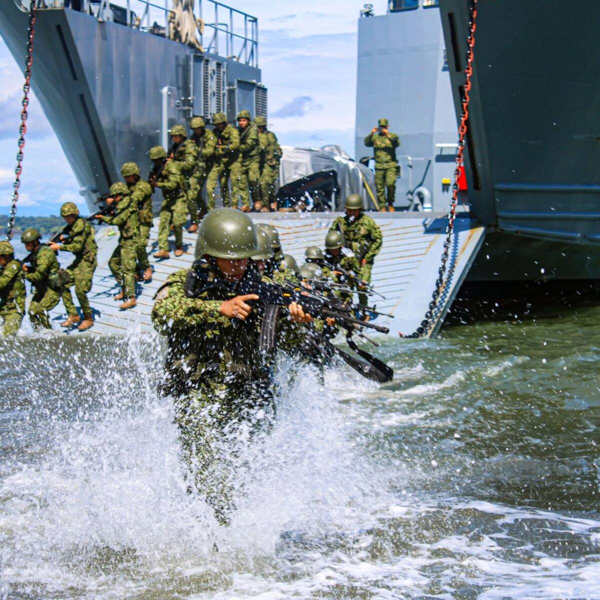 Nueva organización en la línea de mando de la Armada Nacional: estos fueron los cambios