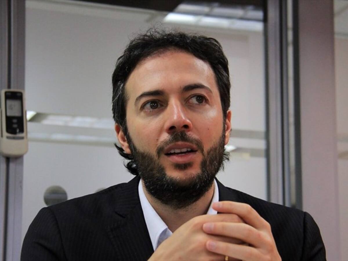 Alcalde de Medellín llegó al búnker de la Fiscalía por caso Hidroituango