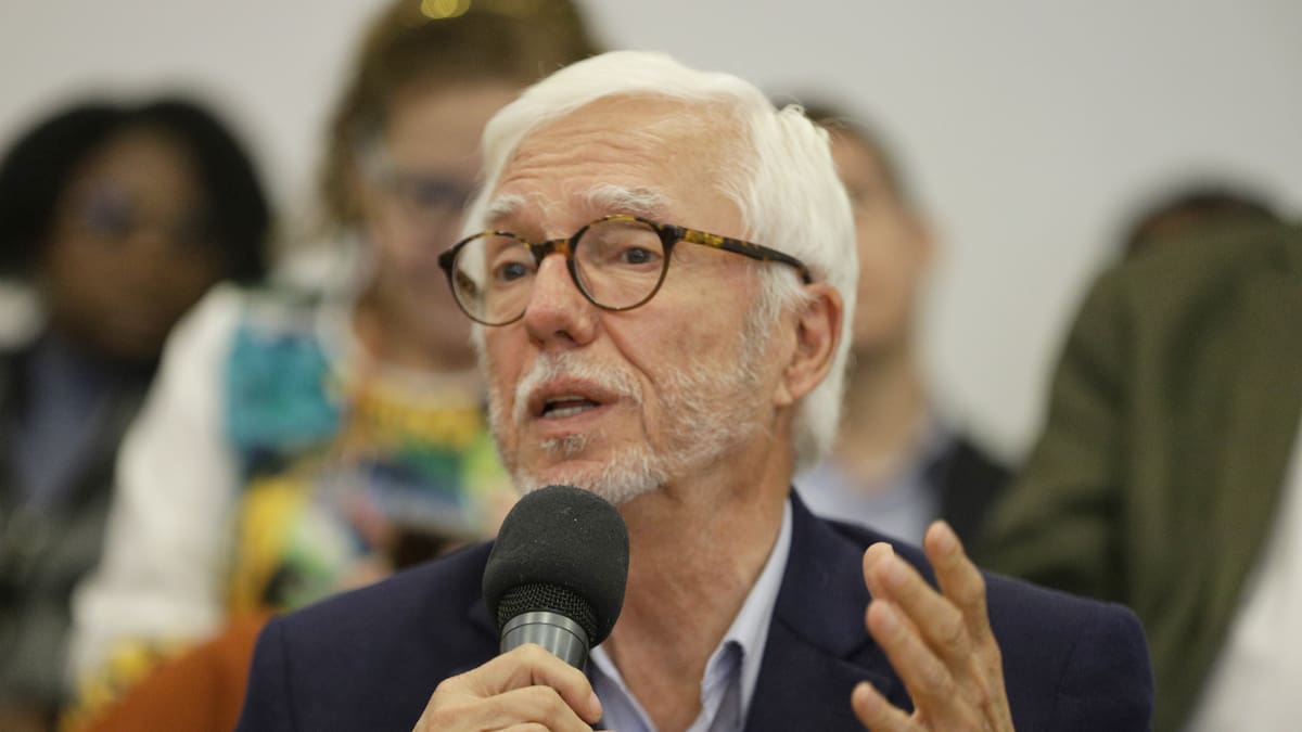 Robledo avanza en la construcción de su candidatura a la Alcaldía de Bogotá