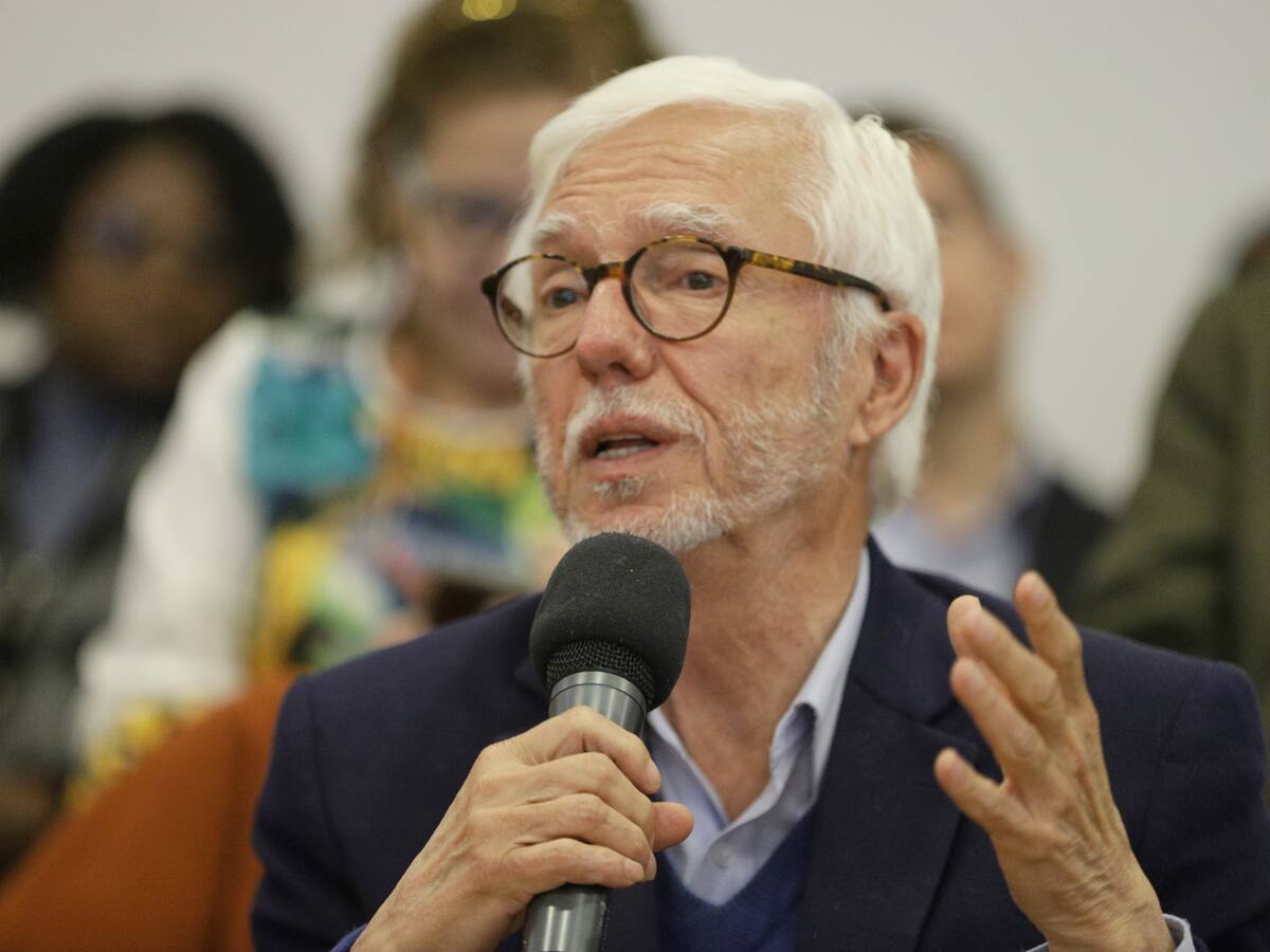 Para engañar, petristas glorifican a Gustavo Petro: Jorge Enrique Robledo