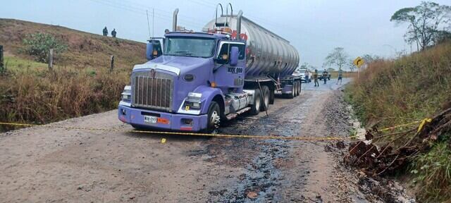 Disidencias de las Farc asesinan en Caquetá a conductor de camión cisterna. Foto: Colprensa