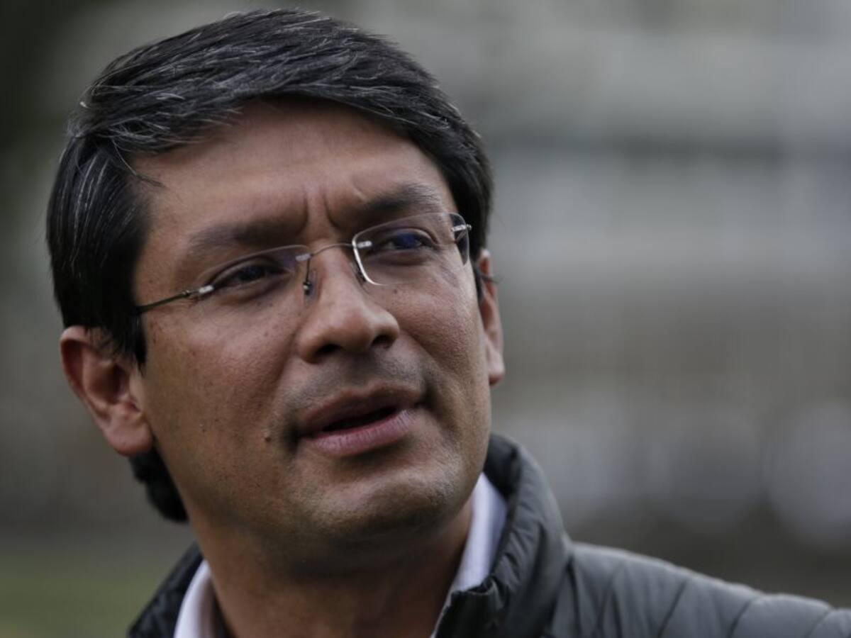 PGN ratificó suspensión a Camilo Romero, exgobernador de Nariño: no saldrá de la embajada