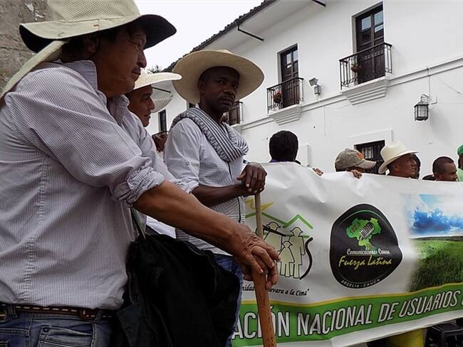 Vocero de la CRIC denuncia represión del Esmad a manifestantes en vía Panamericana