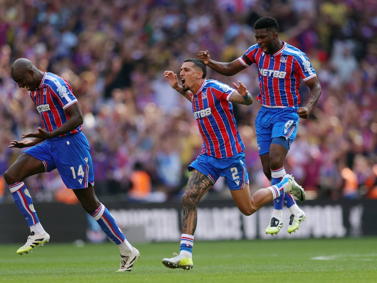 Daniel Muñoz y Jefferson Lerma, campeones con Crystal Palace