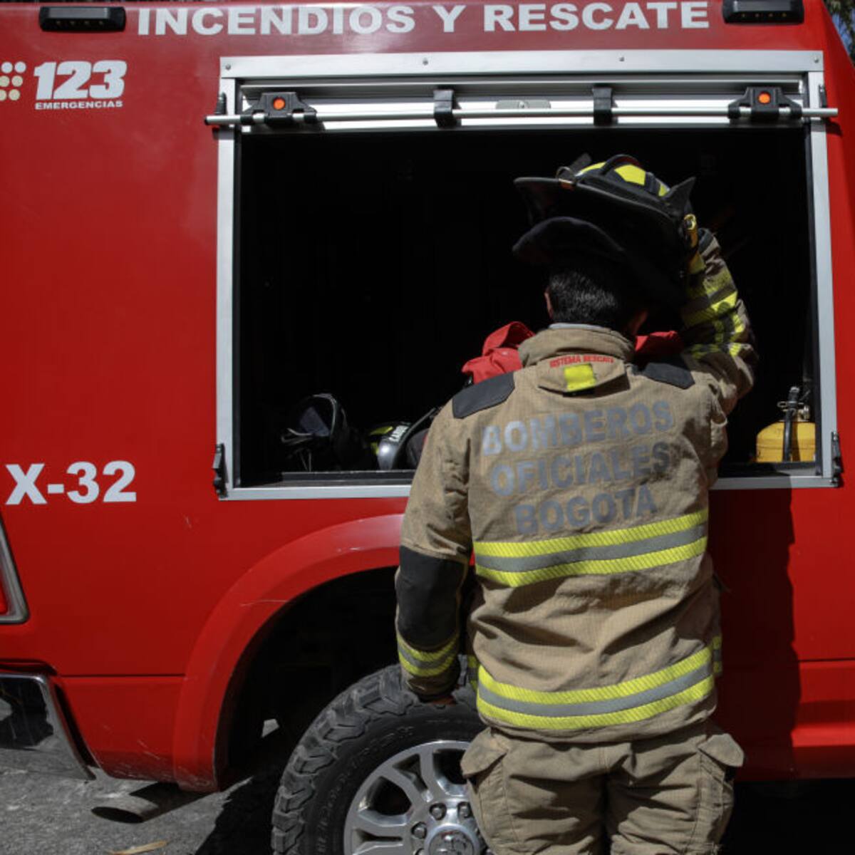 Advierten que 18 vehículos de Bomberos están parados por trámites administrativos