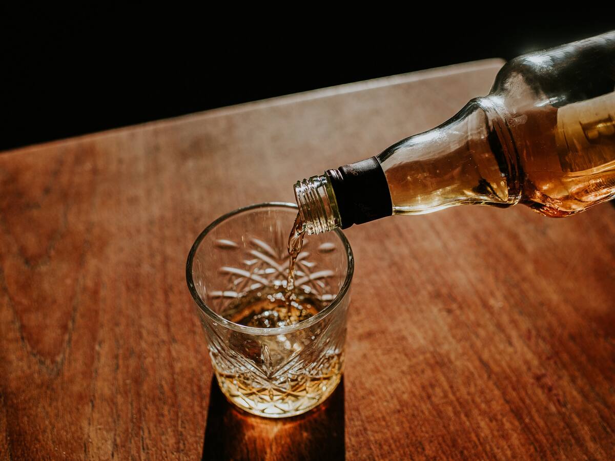 Ya son 38 personas fallecidas por ingerir licor adulterado en Bogotá