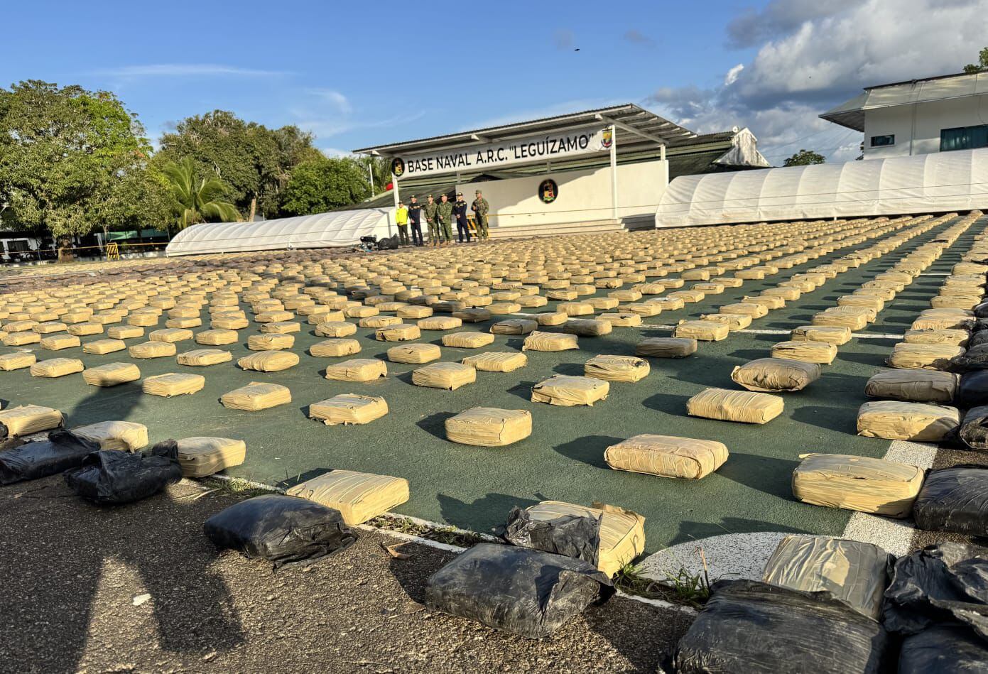 Armada de Colombia incauta 3.5 toneladas de marihuana en el río Putumayo. Foto: Suministrada.
