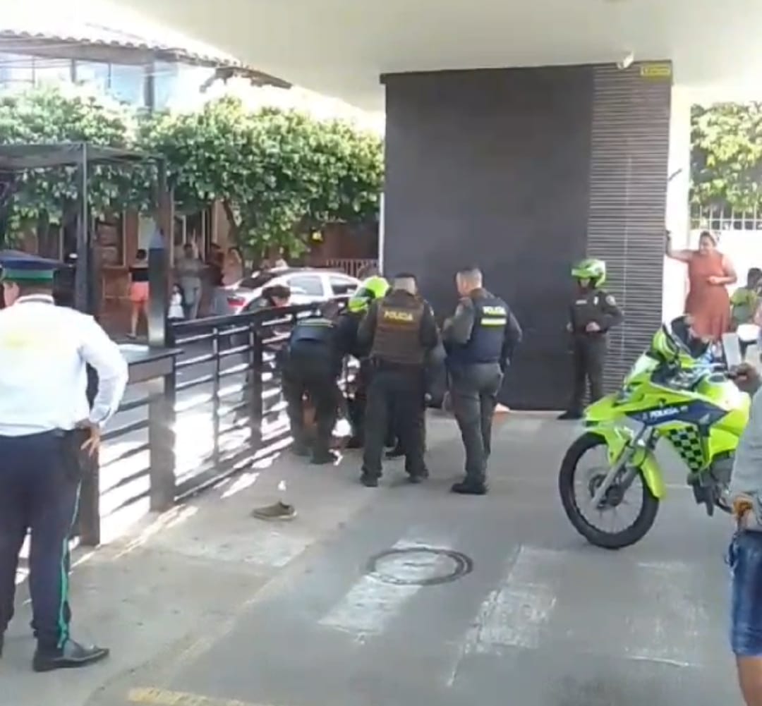Procedimiento policial en Villa del Rosario. Foto tomada de video redes sociales.