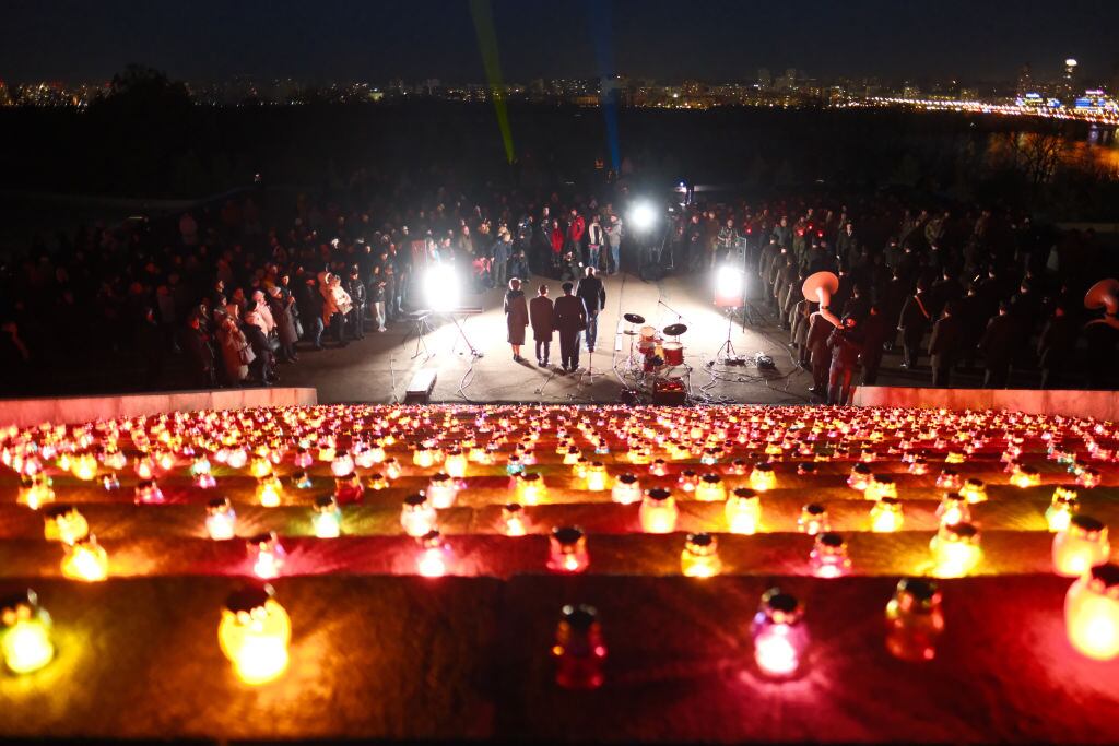 Velatón en Kiev. I Foto: Vitalii Nosach/Global Images Ukraine via Getty Images.