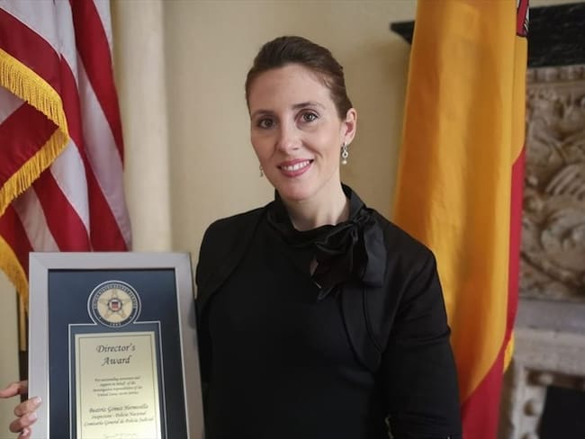 El servicio secreto de EE.UU. condecora a una inspectora de la Policía de España