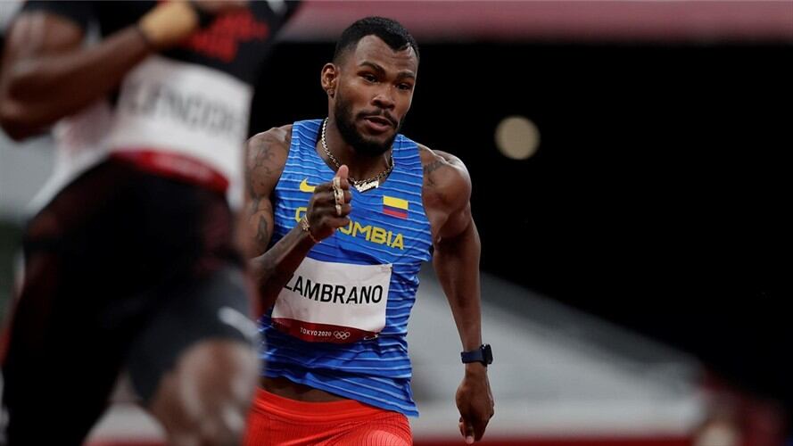 Anthony Zambrano gana medalla de plata en los 400 metros. Foto: Agencia EFE / JUAN IGNACIO RONCORONI