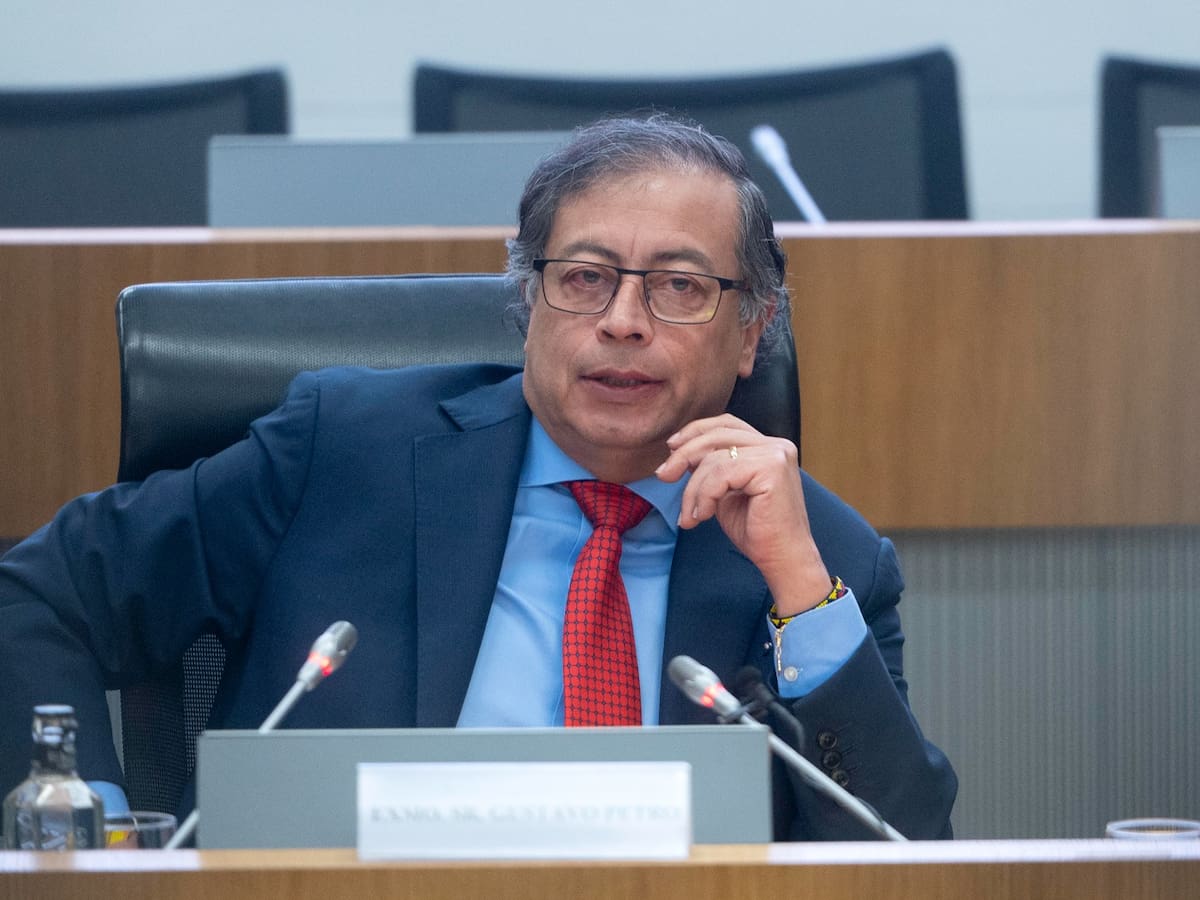 Opinómetro: vuelve a bajar la aprobación del presidente Gustavo Petro