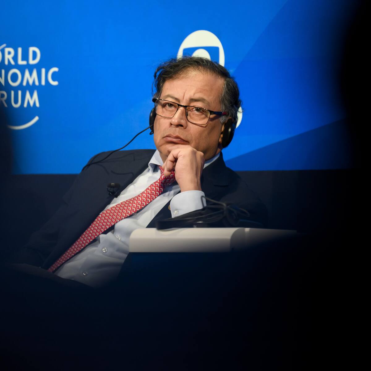 Decidimos no contratar más exploraciones de petróleo, gas y carbón: Petro en Davos
