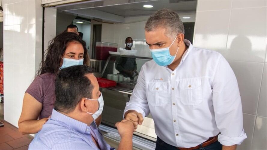 El mandatario se encuentra en la ciudad tras los recientes hechos de violencia que dejan 13 muertos.. Foto: Cortesía: Presidencia