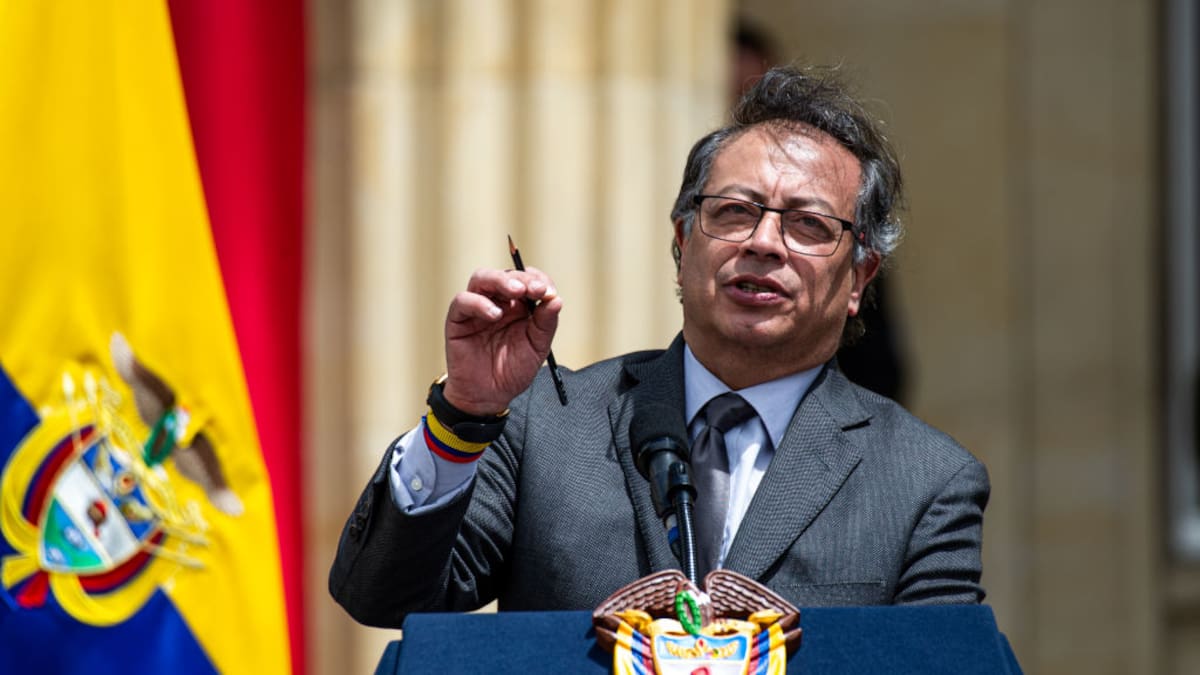 Petro defendió al ministro de Salud, Guillermo Jaramillo, y niega que sea “antivacunas”