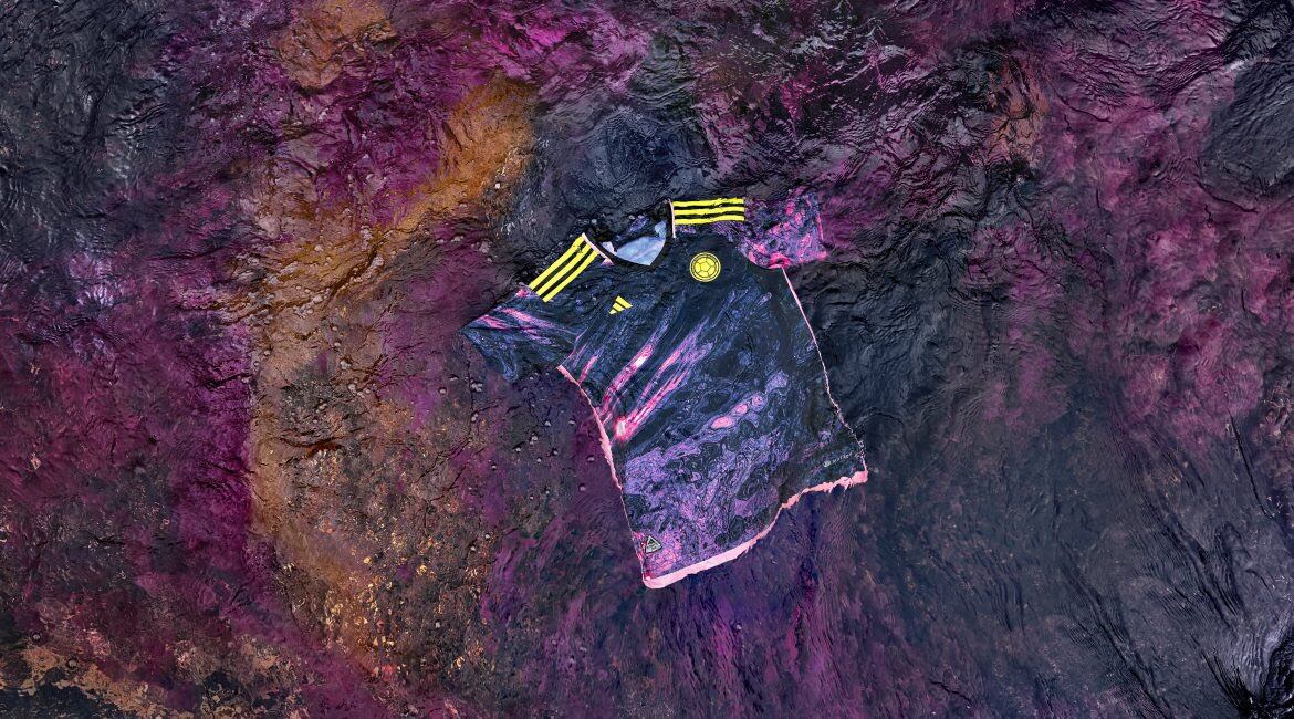 Camiseta de visitante de la Selección Colombia Femenina 2023. Foto: FCF