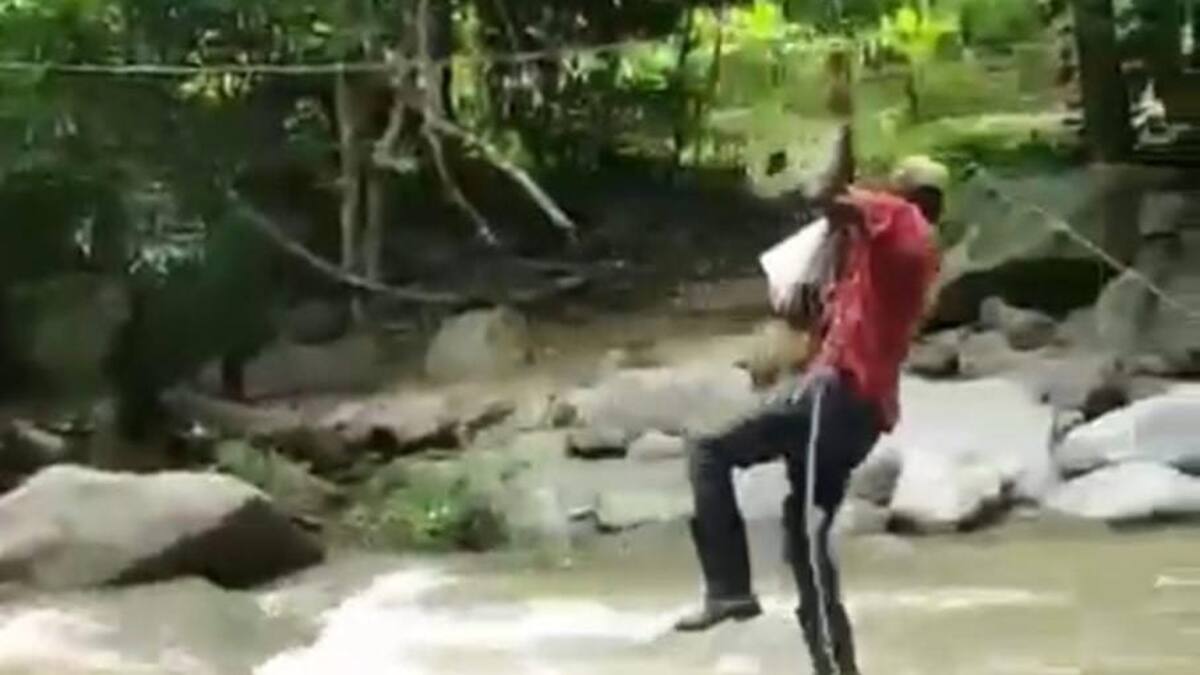 Comunidad de Puerto Mosquito, Santa Marta, solícita la construcción de un puente peatonal