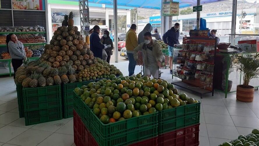 Arias calificó de interesante la propuesta del senador Jorge Eduardo Londoño de un plan de abastecimiento de Bogotá que beneficie a los campesinos.. Foto: La W