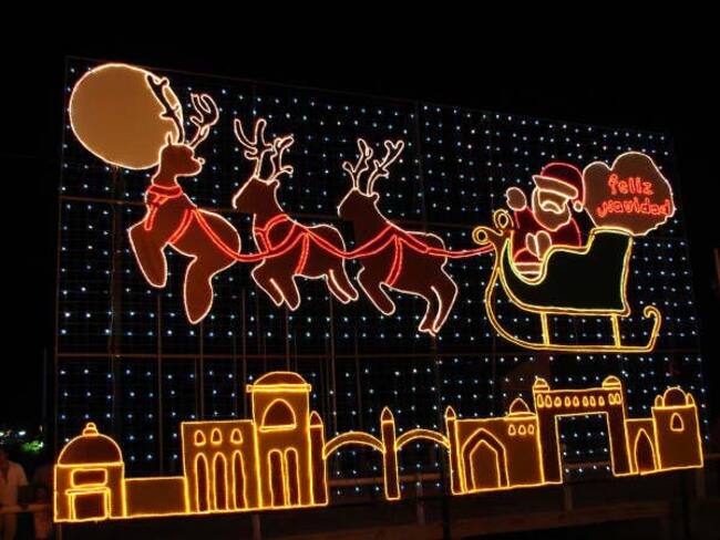 Siguen los cuestionamientos contra Essmar por contrato de alumbrado navideño en Santa Marta