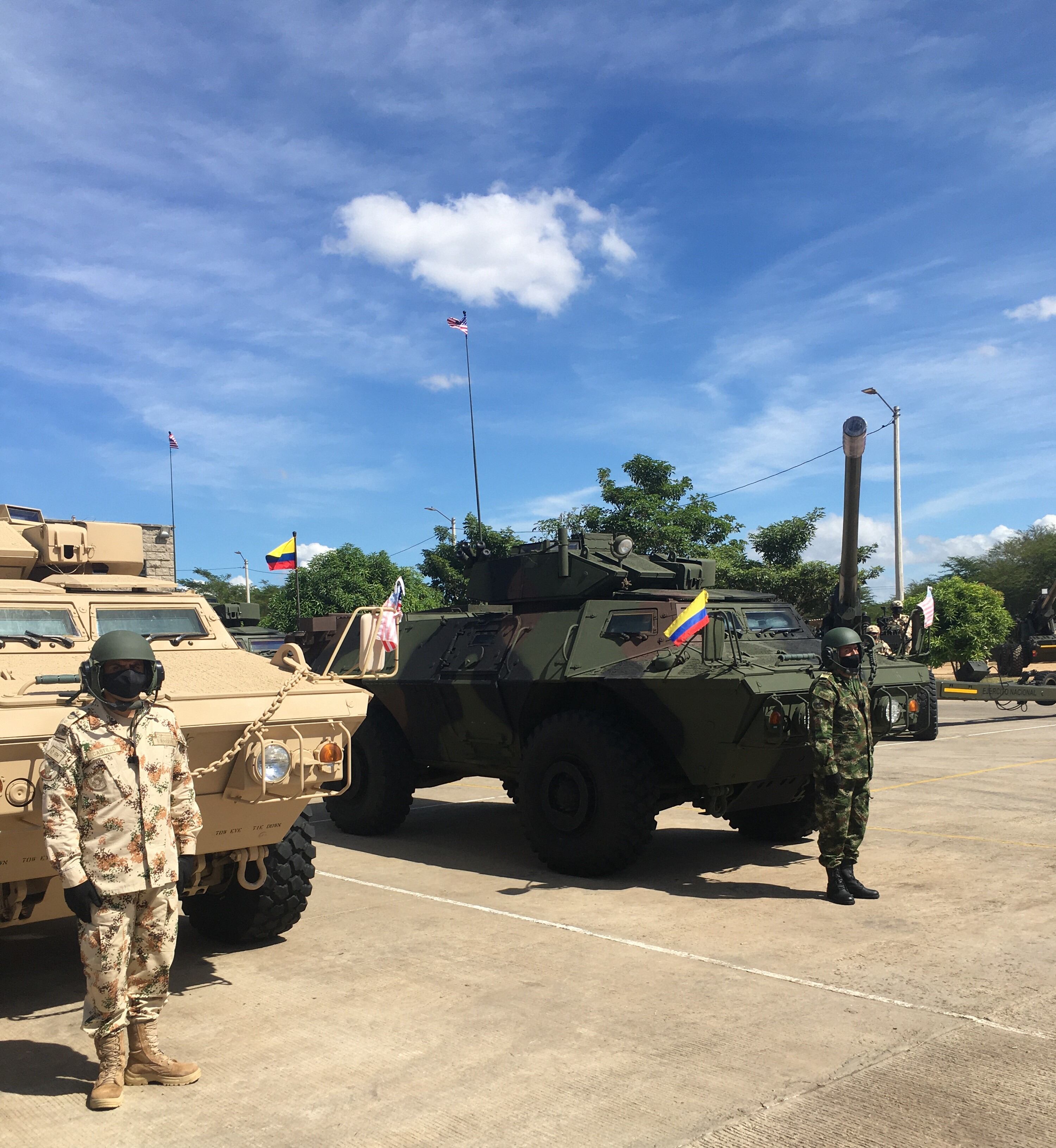 EE.UU. entrega 20 vehículos blindados para la seguridad de La Guajira y el Cesar. Foto: Cortesía Ministerio de Defensa