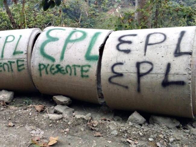 Letreros alusivos al Epl causan zozobra en el norte del Cauca. Foto: Cortesía Radio Super Popayán