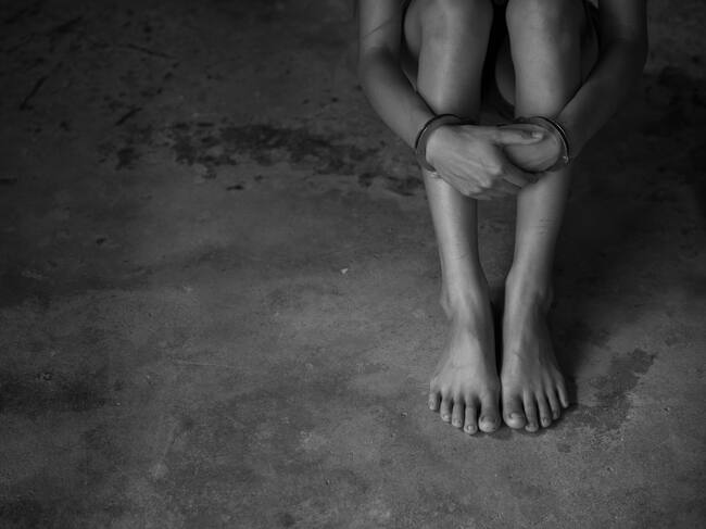 Imagen referencia de violación. Foto: Tinnakorn Jorruang / EyeEm via Gettyimages