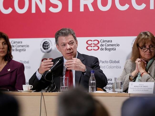 Conversatorio de Juan Manuel Santos, presidente de la República dialoga con los empresarios sobre el rol que cumple el sector privado en la construcción de Paz. Foto: Colprensa - Juan Páez