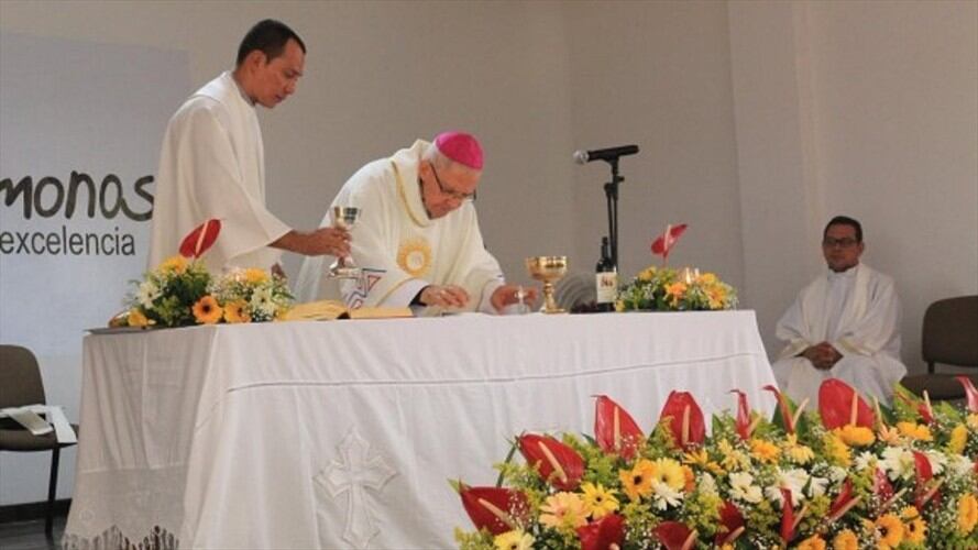 Falleció Monseñor Darío Molina Jaramillo en Medellín . Foto:@UPBMONTERIA
