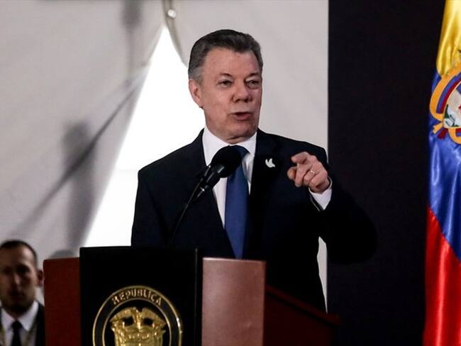 Juan Manuel Santos reconoció ante el país que cualquier demora injustificada en el “fast track”, cuya vigencia culmina el 30 de noviembre, sería fatal. Foto: Colprensa