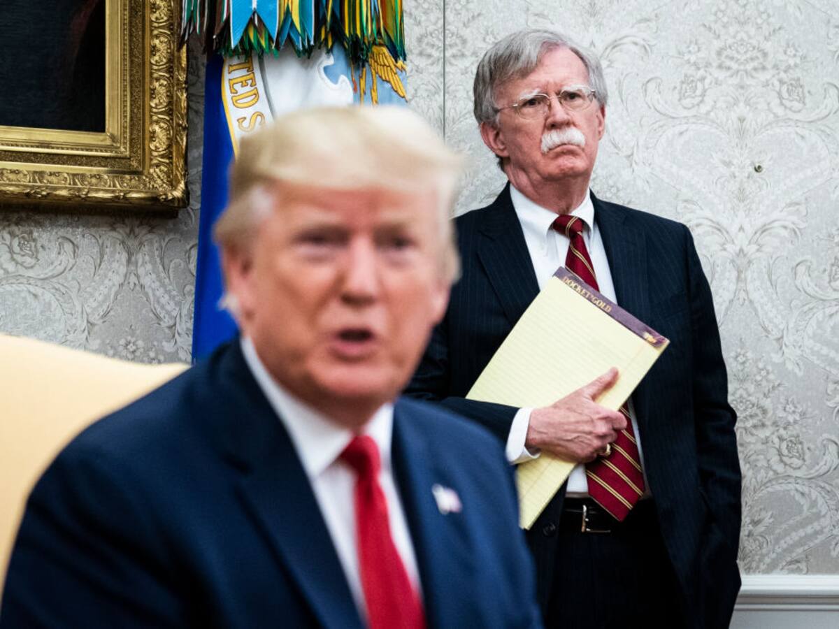 “Probablemente es ignorante sobre lo que pasa en Colombia”: John Bolton por declaraciones de Trump