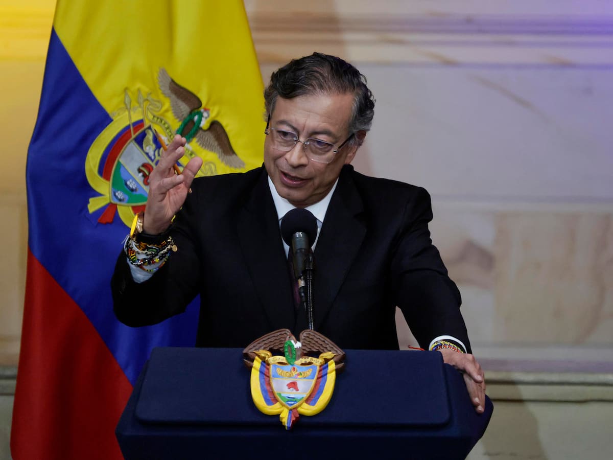 Fiscalía pide a Comisión de Acusaciones investigar a Petro por caso Kevin Acosta