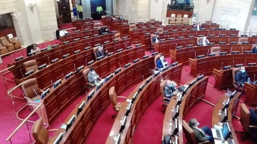 Los parlamentarios deberán asistir con su computador para participar en la sesión. Foto: Cortesía