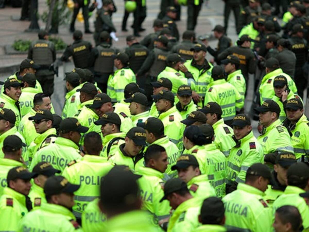 Policía advierte que no serán 16 mil los uniformados que pidan el retiro de la institución